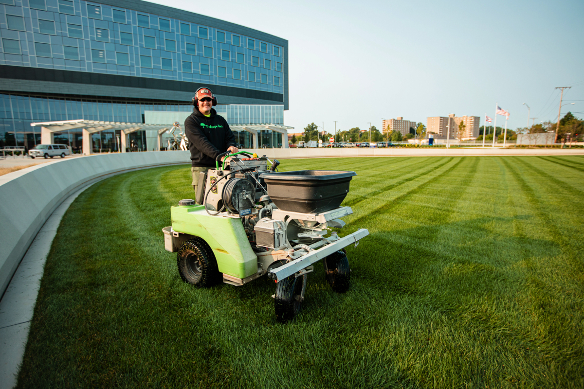 洋書 product as landscape INDUSTRIAL FACILITY 洋書 product as landscape - メルカリ